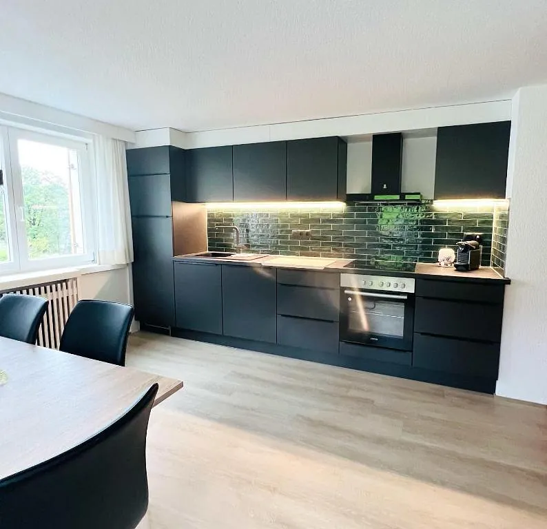 Moderner Essbereich der Appartements in Egg im Bregenzerwald